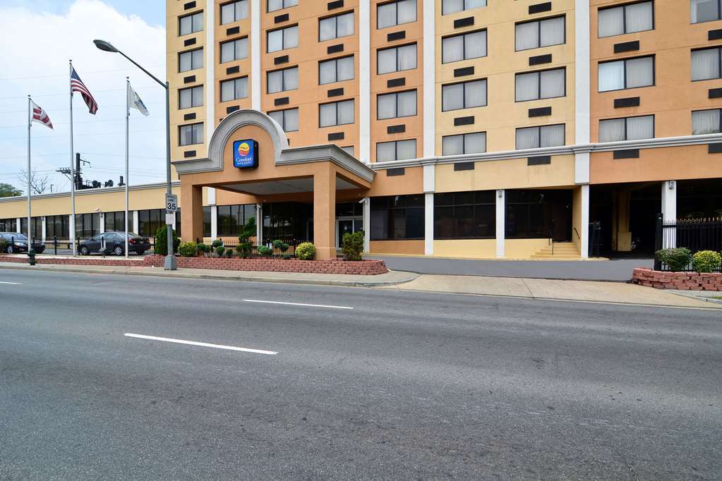 La Quinta Inn & Suites By La Quinta Inn & Suites By Wyndham Washington Dc Noma Zewnętrze zdjęcie